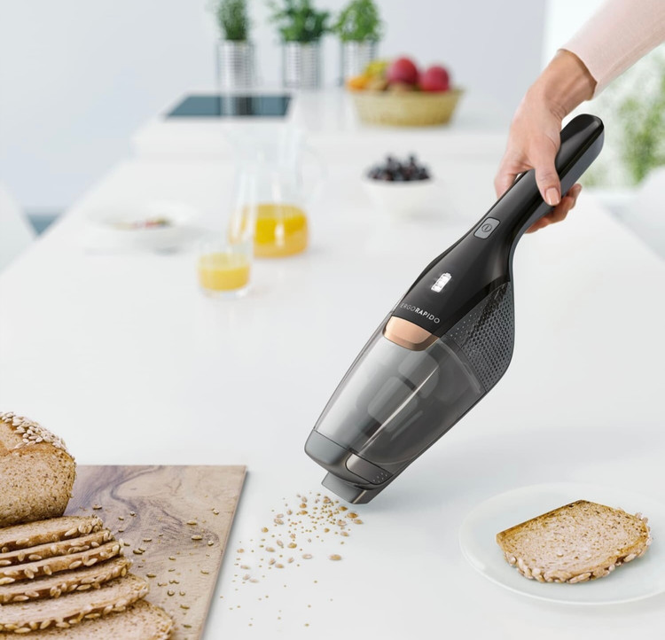 جاروشارژی الکترولوکس مدل ZB3501EB